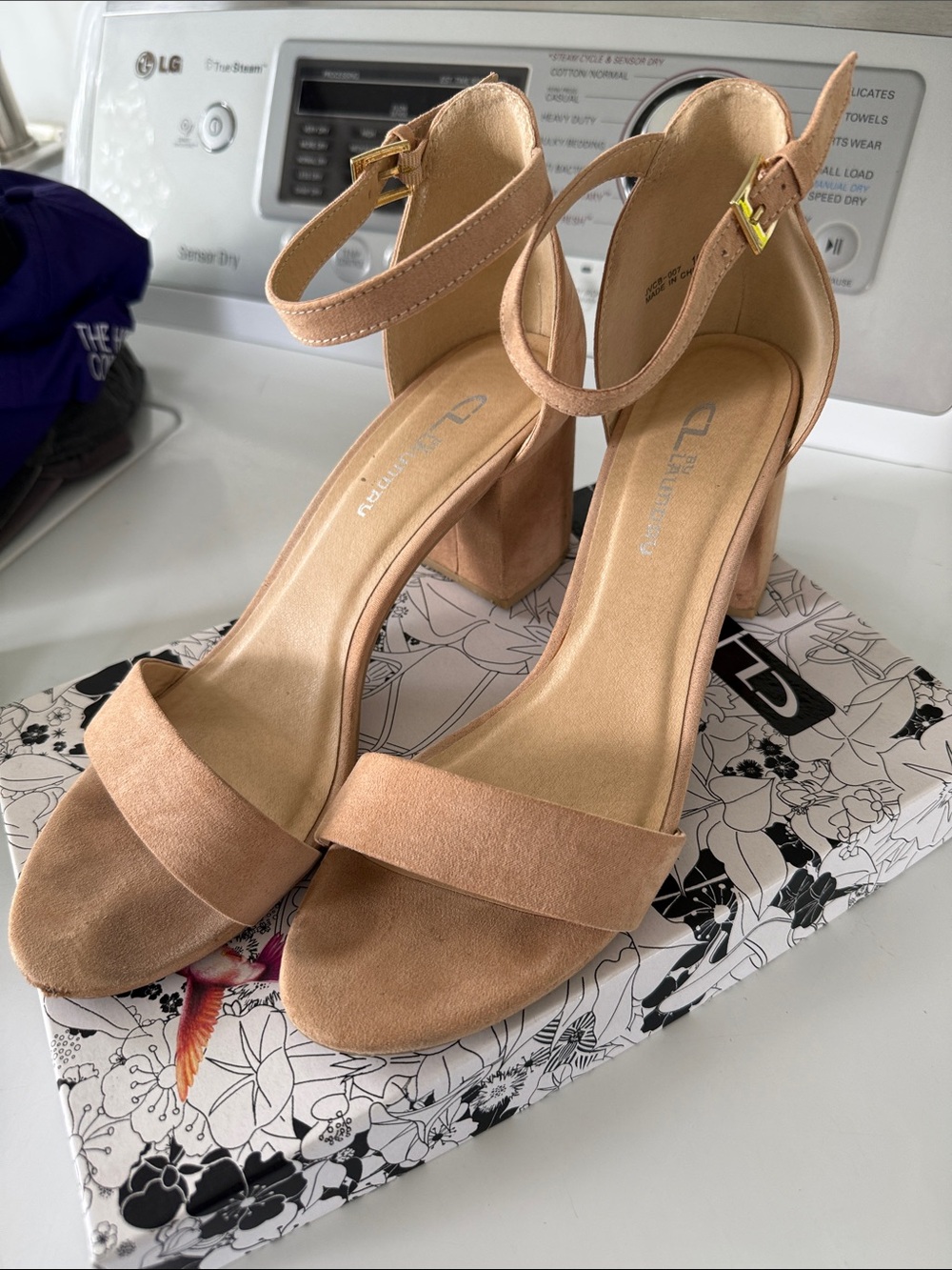 CL by Laundry Nude/Tan Suede Block Heel Ankle Strap Sandals